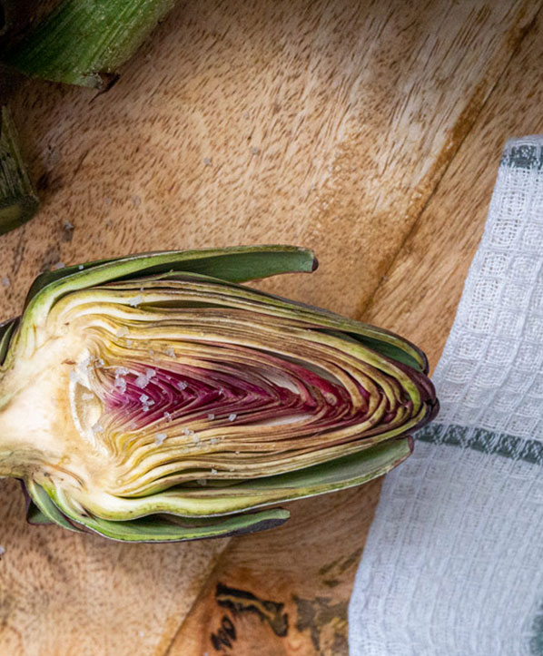 Une graphiste culinaire est avant tout une graphiste, mais spécialisée dans le domaine de la food (alimentaire), du vin et des spiritueux.